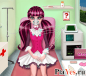 Играть онлайн в Draculaura First Aid онлайн игра Draculaura First Aid